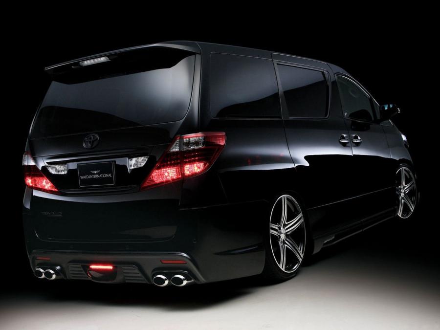  Toyota Alphard by WALD 2008 года  (фото 9 из 16)